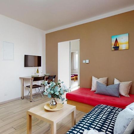 Apartman Dubova Міловіце Екстер'єр фото