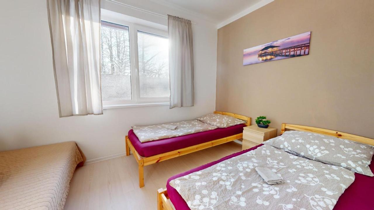 Apartman Dubova Міловіце Екстер'єр фото